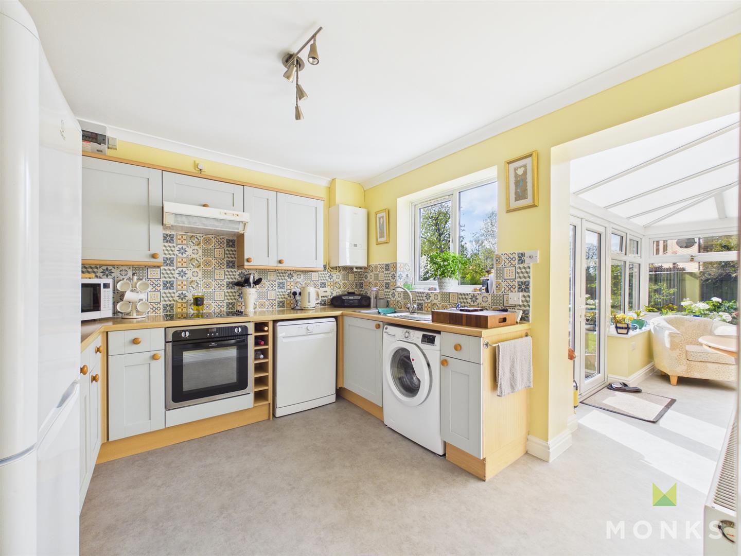 12 Border Close, Oswestry, SY11 2TT For Sale